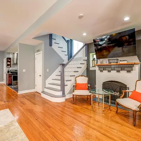 Spacious 5-Br House Near Transit W Parking Chicago Exterior photo