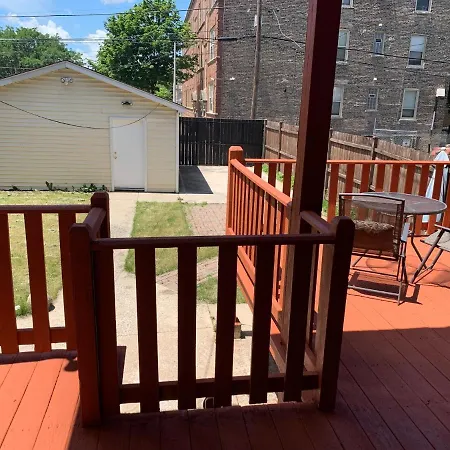 Spacious 5-Br House Near Transit W Parking Chicago Exterior photo