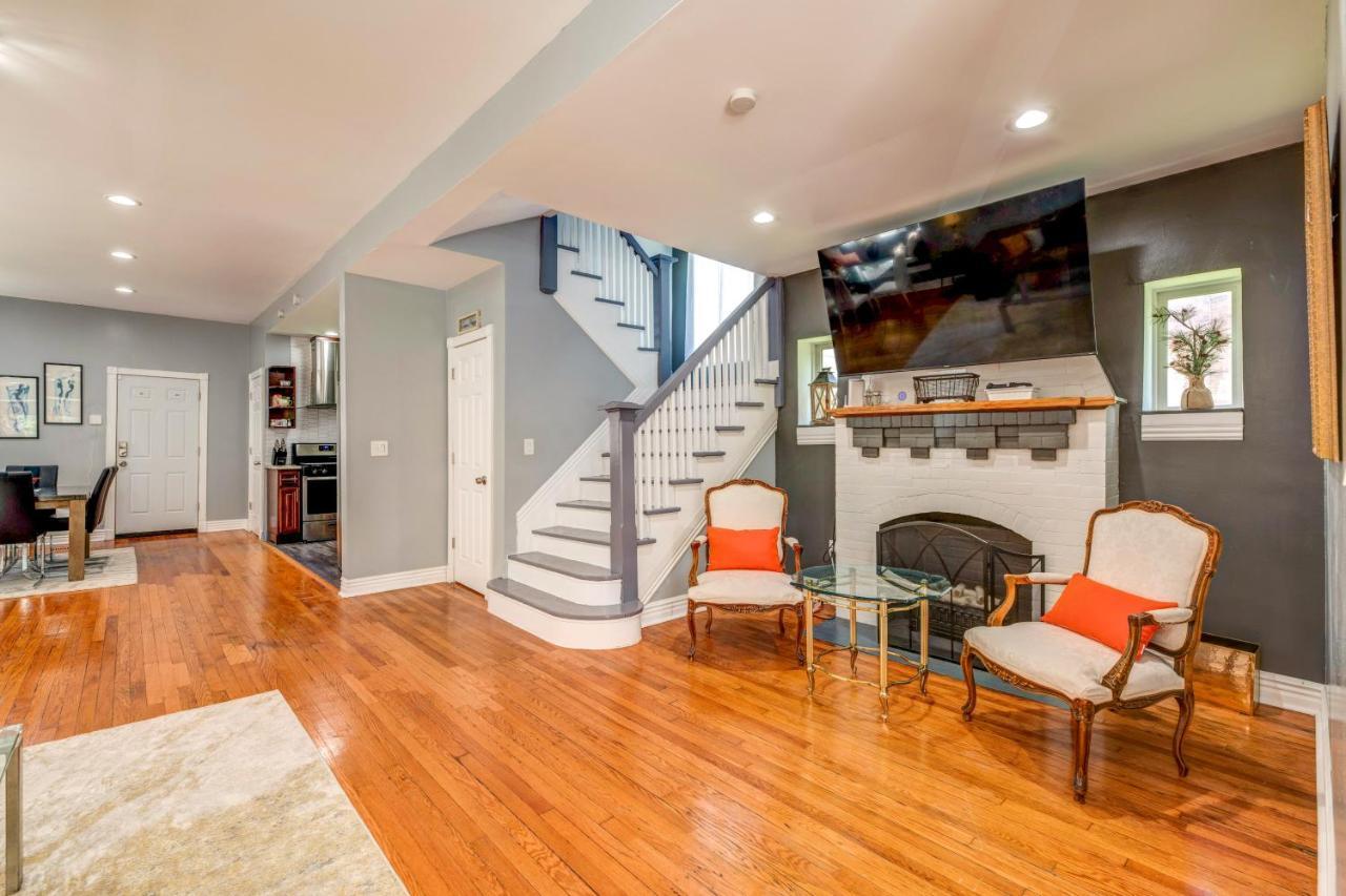 Hébergement de vacances Spacious 5-br House Near Transit W Parking *